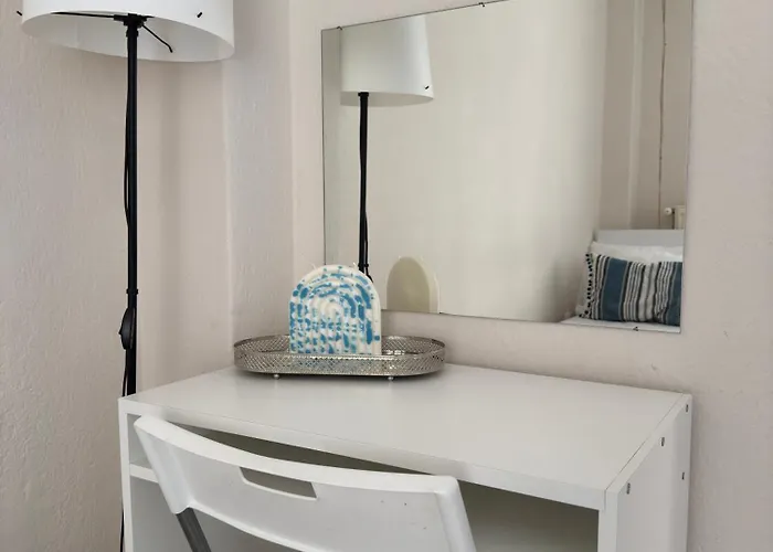 Poseidon's In Apartamento