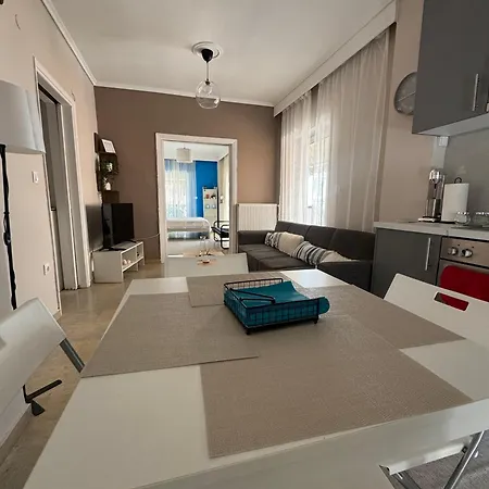 Poseidon's In Appartement Peraía