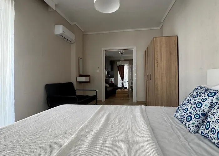 Poseidon's In Apartment *