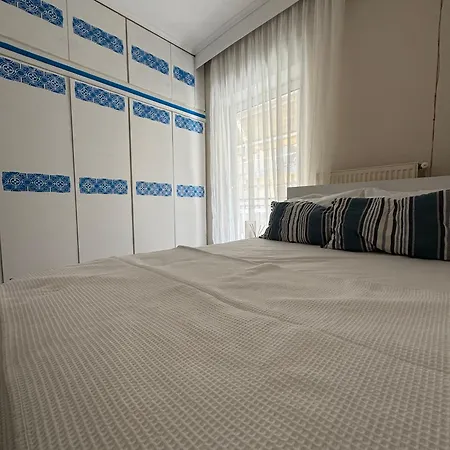 Apartman Poseidon's In Peraía